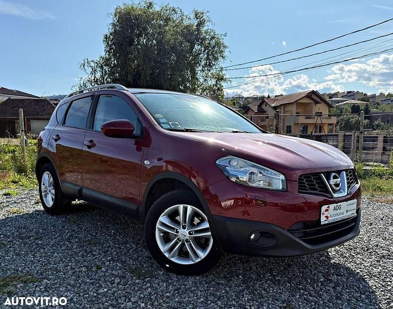 Culoarealte culori Utilizat 2011 Nissan Qashqai Tekna SUV | 5.999 EUR (Preț OK) - Imagine 1/4