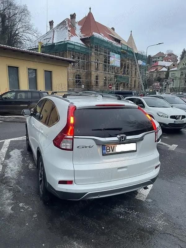 Second-hand 2017 Honda CR-V SUV | 18.000 EUR (Preț OK) - Imagine 1/4