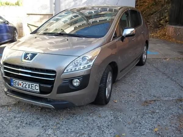 Argintiu Utilizat 2012 Peugeot 3008 Berlinǎ | 6.950 EUR - Imagine 1/4