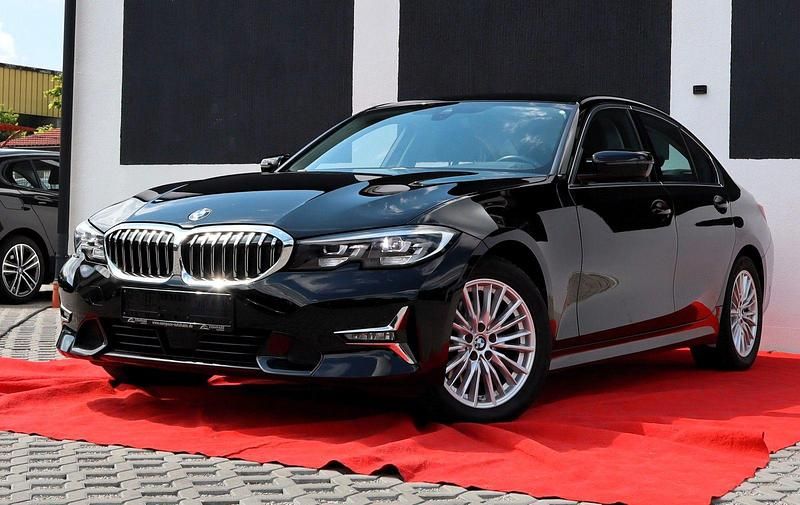 Utilizat 2020 BMW 320 Luxury Line | 30.596 EUR - Imagine 1/1