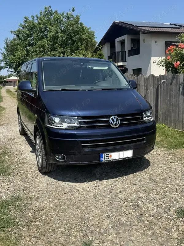 Albastru Utilizat 2014 VW Multivan Van | 24.900 EUR - Imagine 1/4
