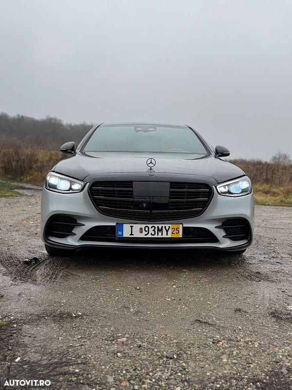 Culoarenegru Utilizat 2023 Mercedes S450 Berlinǎ | 85.000 EUR (Preț OK) - Imagine 1/4