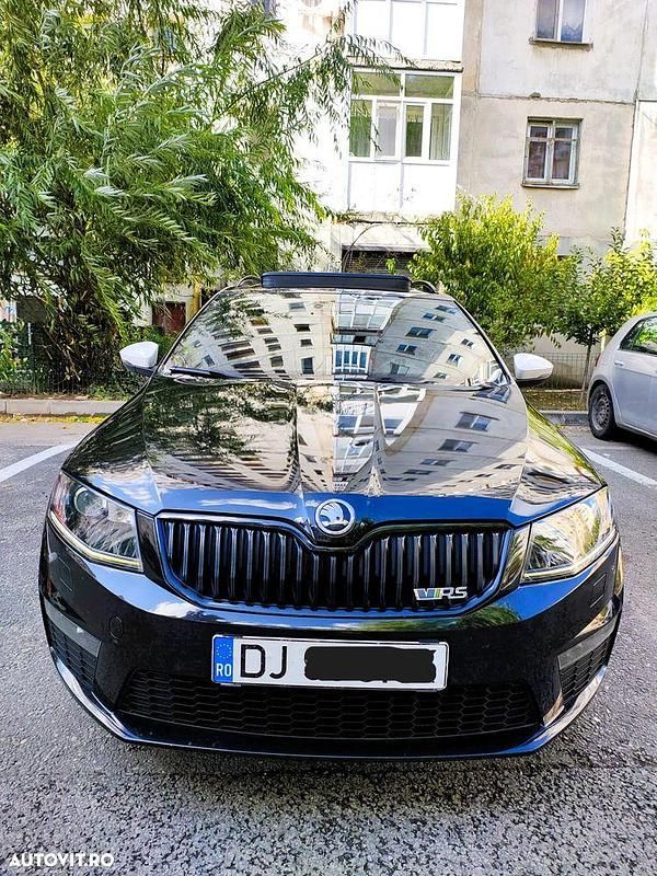 Culoarenegru Utilizat 2017 Skoda Octavia RS Break | 13.990 EUR - Imagine 1/4