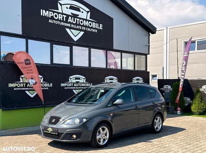Gri Utilizat 2010 Seat Altea XL Monovolum | 4.399 EUR - Imagine 1/4