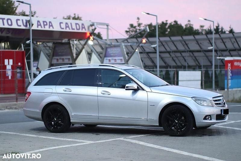 Culoaregri Utilizat 2010 Mercedes C200 Elegance Break | 6.500 EUR (Preț OK) - Imagine 1/4
