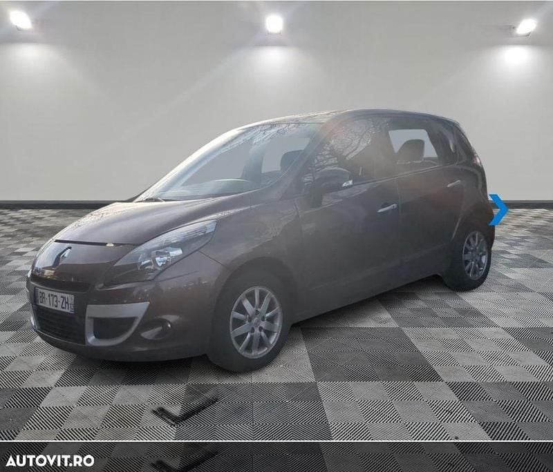Culoaremaro Utilizat 2011 Renault Scénic III Experience Monovolum | 5.600 EUR (Preț OK) - Imagine 1/3