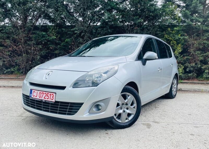 Argint Utilizat 2012 Renault Grand Scénic III Dynamique Monovolum | 4.900 EUR (Preț OK) - Imagine 1/4