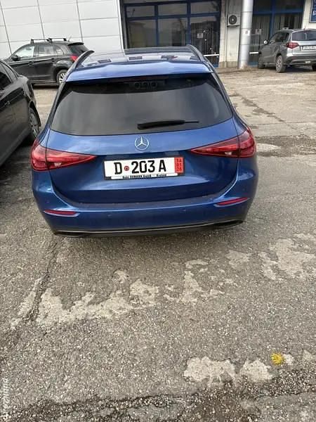 Second-hand Mercedes C220 200 CP (147 kW) 2023 Albastru Break