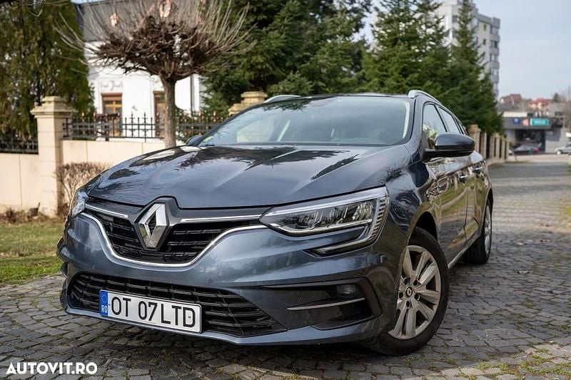 Second-hand Renault Mégane IV Intens 115 CP (84 kW) 2022 Culoaregri Hatchback