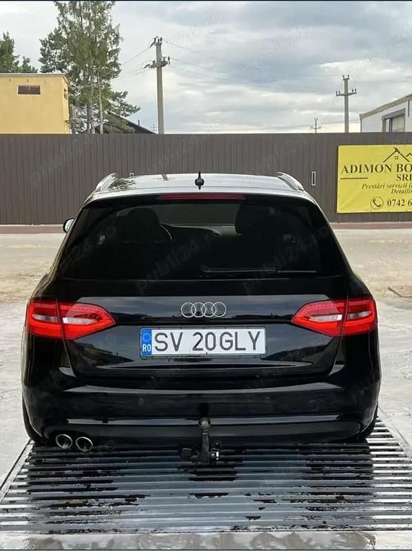 Second-hand Audi A4 150 CP (110 kW) 2014 Negru Berlinǎ