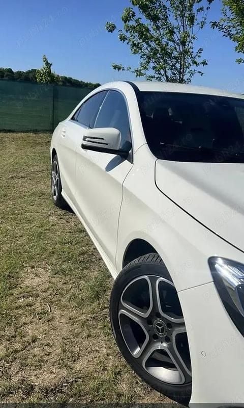 Utilizat 2017 Mercedes CLA220 Berlinǎ | 18.500 EUR - Imagine 1/4