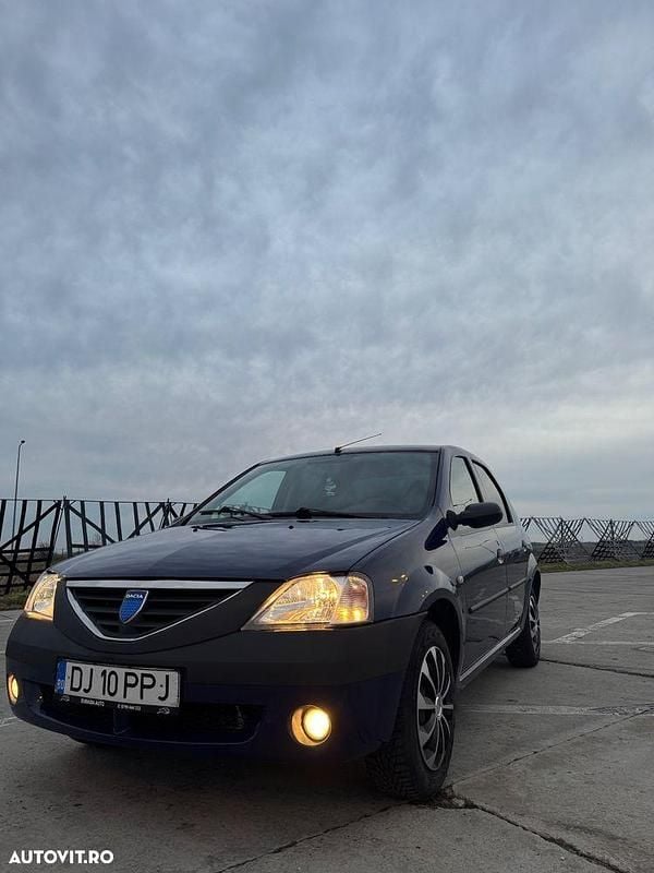 Second-hand Dacia Logan 75 CP (55 kW) 2006 Culoarealbastru Berlinǎ
