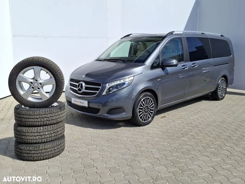 Gri Utilizat 2017 Mercedes V250 Monovolum | 40.990 EUR (Preț OK) - Imagine 1/4