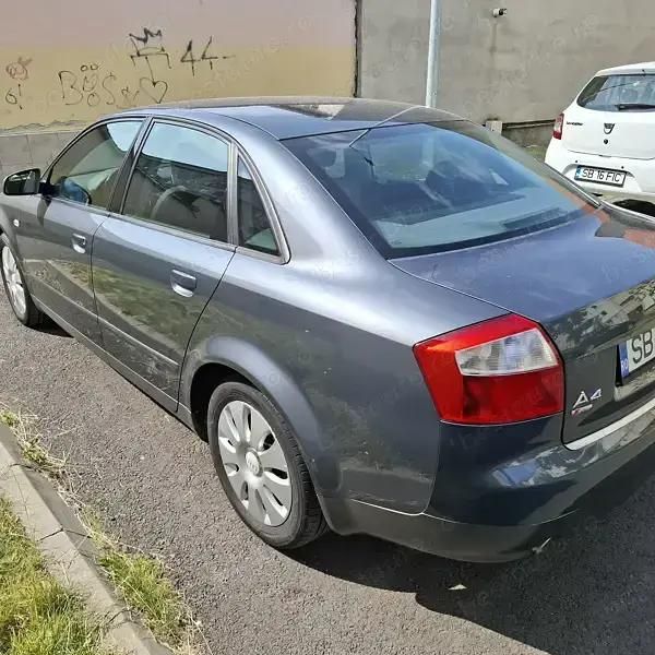 Utilizat 2002 Audi A4 Berlinǎ | 3.090 EUR (Scump) - Imagine 1/4