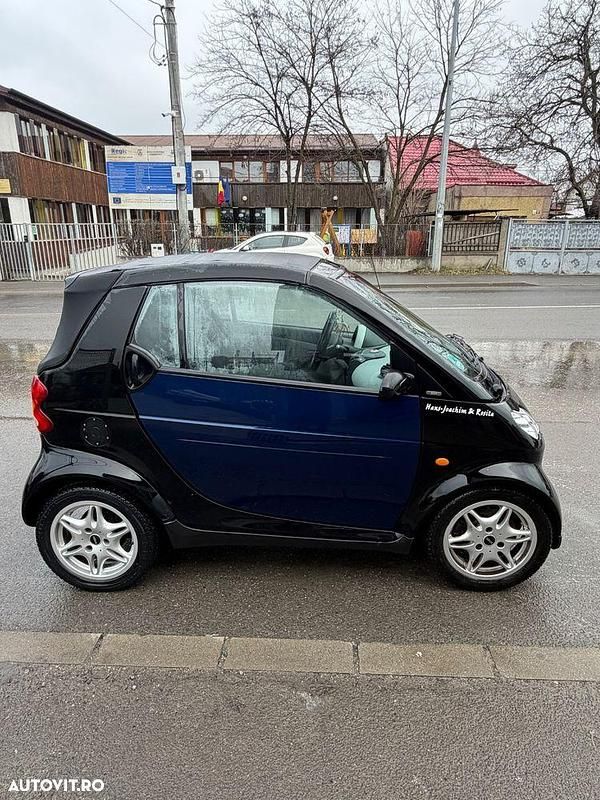 Second-hand Smart ForTwo Cabrio 41 CP (30 kW) 2002 Culoarenegru Cabrio