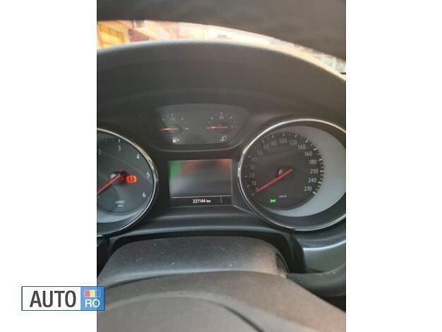 Utilizat 2020 Opel Astra Break | 9.500 EUR - Imagine 1/2