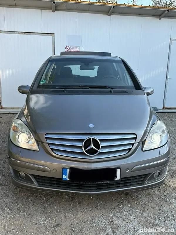 Utilizat 2006 Mercedes B180 Monovolum | 2.200 EUR (Preț OK) - Imagine 1/4