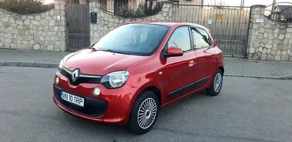Second-hand Renault Twingo 71 CP (52 kW) 2015 Rosu Hatchback