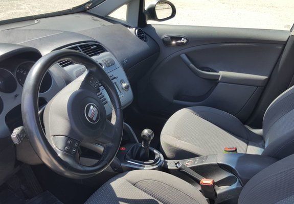 Second-hand Seat Altea 101 CP (74 kW) 2007 Argintiu metalizat Monovolum