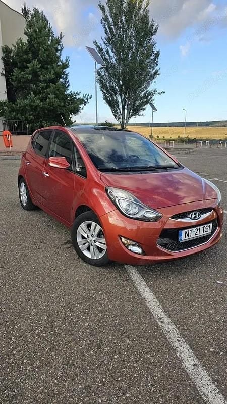Portocaliu Utilizat 2011 Hyundai ix20 Hatchback | 8.950 EUR - Imagine 1/4