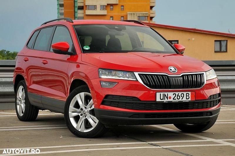 Culoarerosu Utilizat 2020 Skoda Karoq SUV | 15.290 EUR (Preț bun) - Imagine 1/4