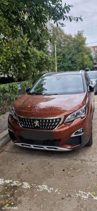 Culoaremaro Utilizat 2017 Peugeot 3008 Active SUV | 11.200 EUR (Preț bun) - Imagine 1/4
