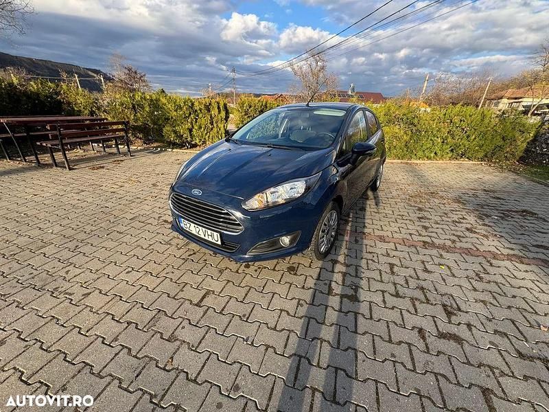 Culoarealbastru Utilizat 2015 Ford Fiesta Trend | 4.990 EUR (Super Preț) - Imagine 1/4