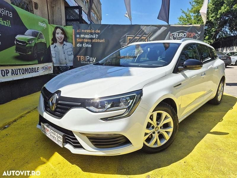 Second-hand Renault Mégane GrandTour LIMITED 130 CP (95 kW) 2020 Culoarealb Break