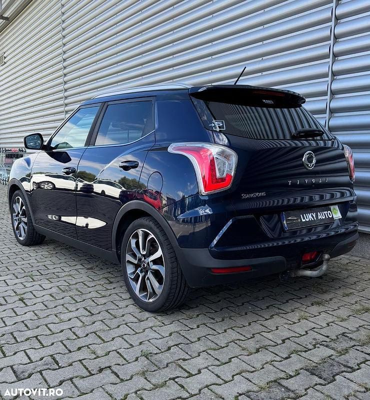 Second-hand Ssangyong (KGM) Tivoli 128 CP (94 kW) 2017 Culoarealbastru SUV