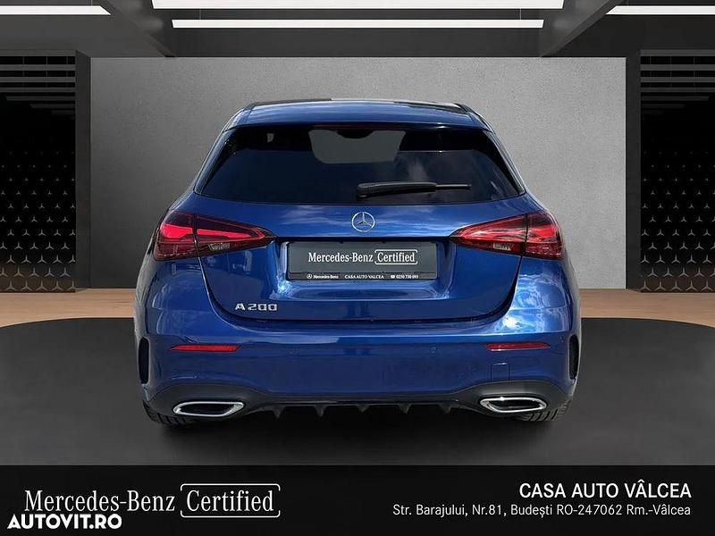Second-hand Mercedes A200 163 CP (119 kW) 2023 Albastru Hatchback