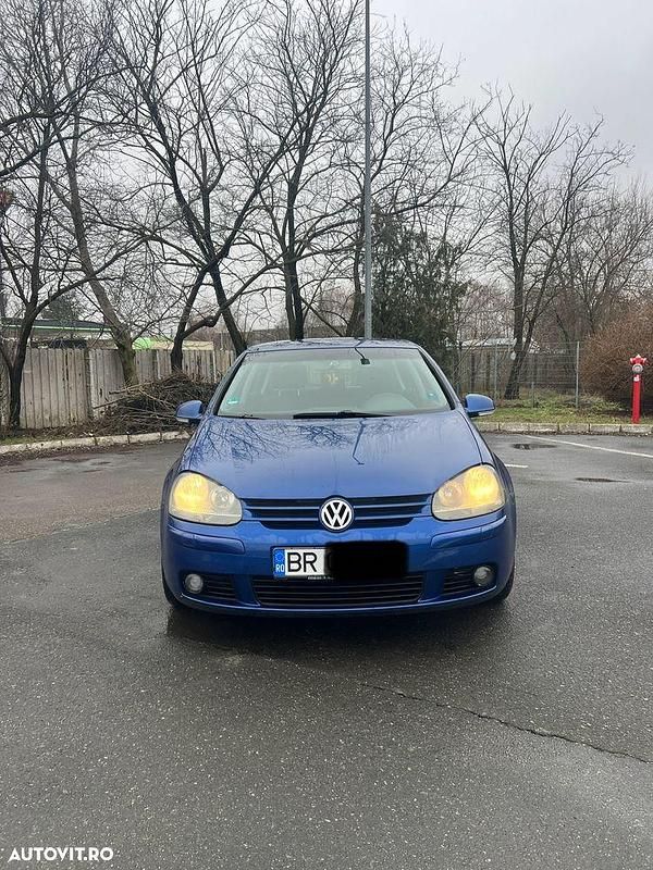 Second-hand VW Golf IV Goal 115 CP (84 kW) 2005 Culoarealbastru Hatchback