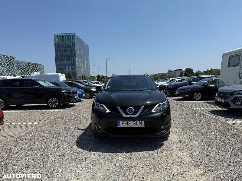 Negru Utilizat 2016 Nissan Qashqai Tekna SUV | 14.000 EUR (Preț OK) - Imagine 1/4