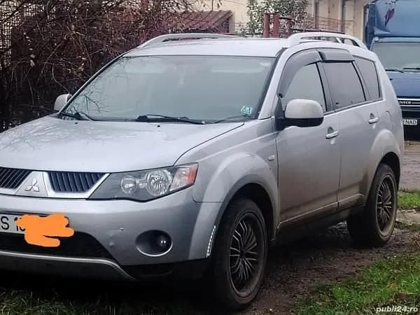 Gri Utilizat 2008 Mitsubishi Outlander SUV | 3.500 EUR (Preț OK) - Imagine 1/2
