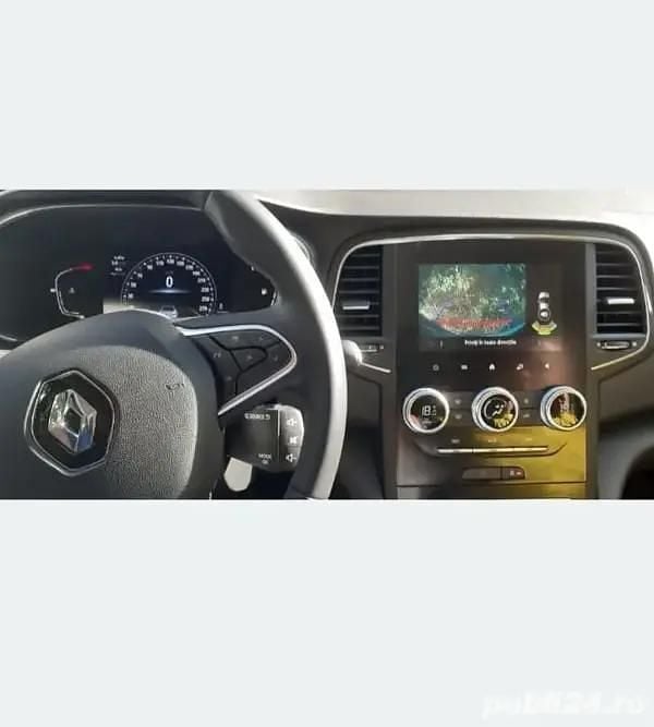 Second-hand Renault Mégane IV 140 CP (102 kW) 2024 Berlinǎ