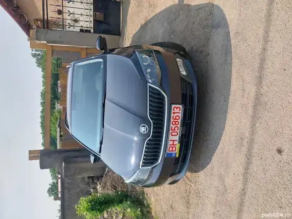 Utilizat 2015 Skoda Fabia Break | 7.000 EUR - Imagine 1/4