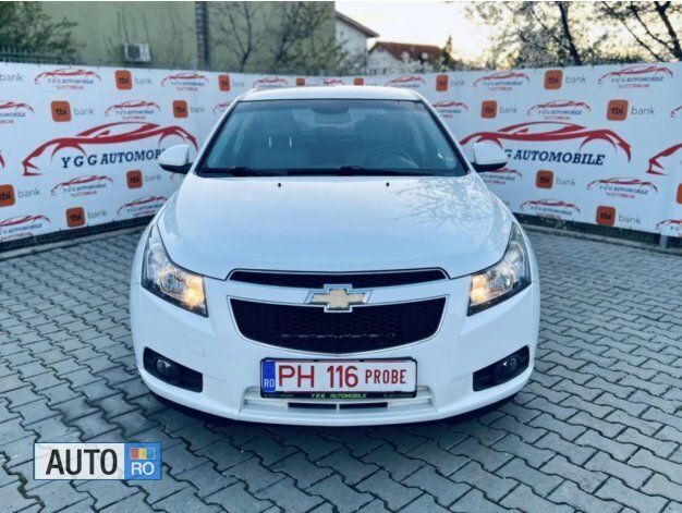 Second-hand Chevrolet Cruze 150 CP (110 kW) 2010 Alb Berlinǎ