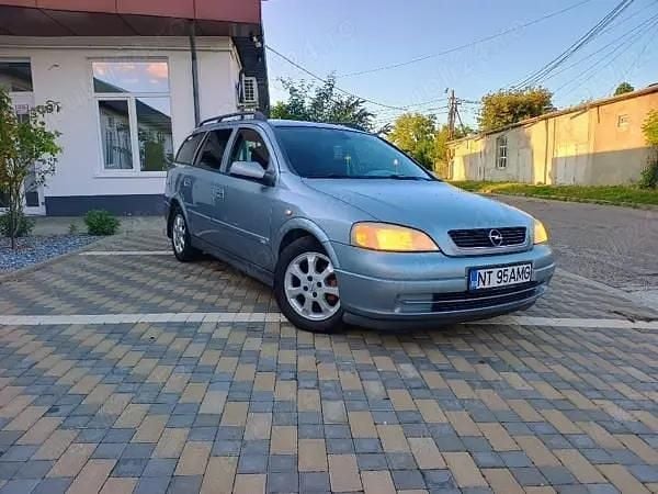 Second-hand Opel Astra 80 CP (58 kW) 2004 Gri Break