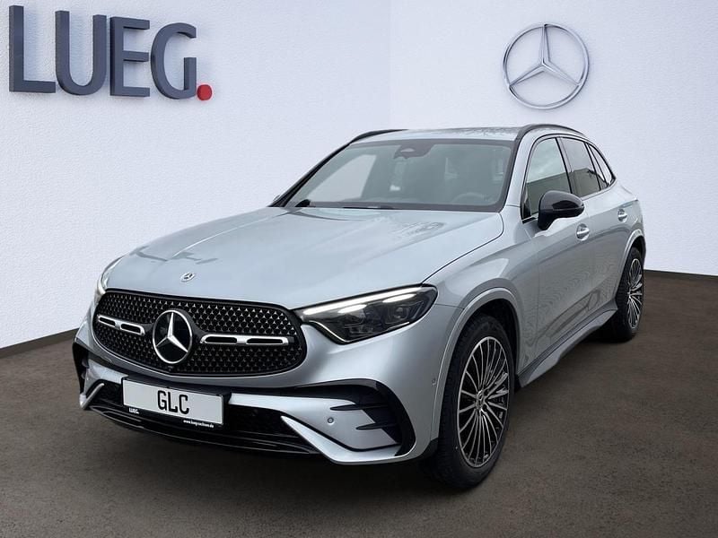 Utilizat 2025 Mercedes GLC200 AMG SUV | 59.882 EUR (Puțin scump) - Imagine 1/1