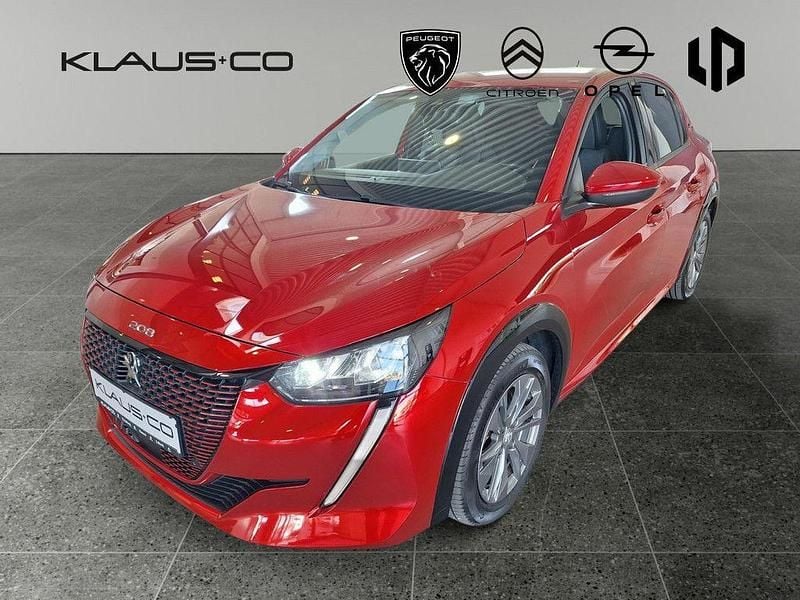 Utilizat 2021 Peugeot e-208 Allure Hatchback | 17.262 EUR - Imagine 1/1