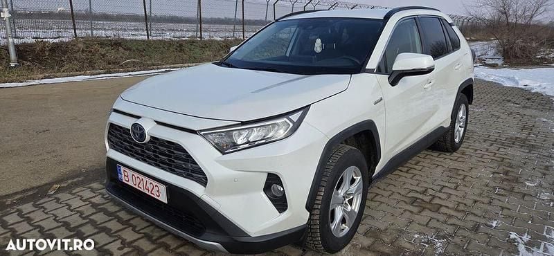 Culoarealb Second-hand 2019 Toyota RAV4 Hybrid SUV | 22.400 EUR (Preț OK) - Imagine 1/4