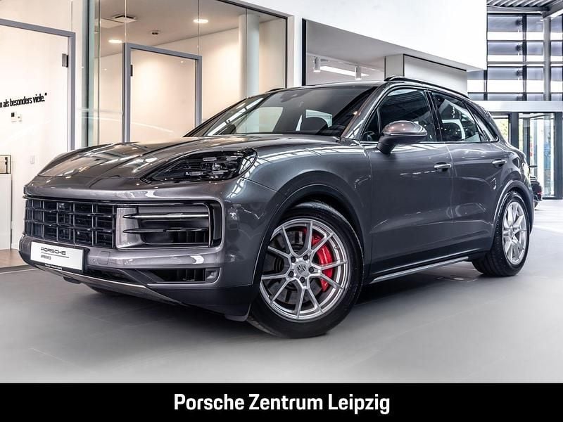 Utilizat 2024 Porsche Cayenne S SUV | 102.856 EUR (Super Preț) - Imagine 1/1
