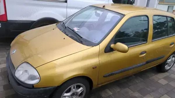 Utilizat 2000 Renault Clio II Hatchback | 799 EUR (Super Preț) - Imagine 1/4