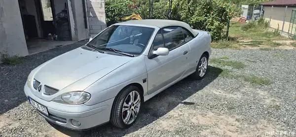 Utilizat 2001 Renault Mégane | 2.200 EUR - Imagine 1/4