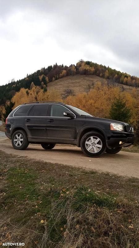 Culoarenegru Utilizat 2009 Volvo XC90 SUV | 7.200 EUR (Preț OK) - Imagine 1/4