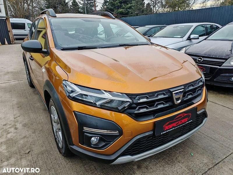 Second-hand Dacia Sandero Expression 100 CP (73 kW) 2022 Culoareportocaliu