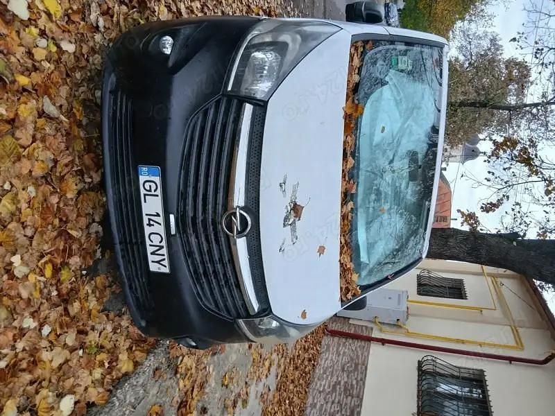 Utilizat 2015 Opel Vivaro Van | 10.200 EUR (Preț OK) - Imagine 1/4