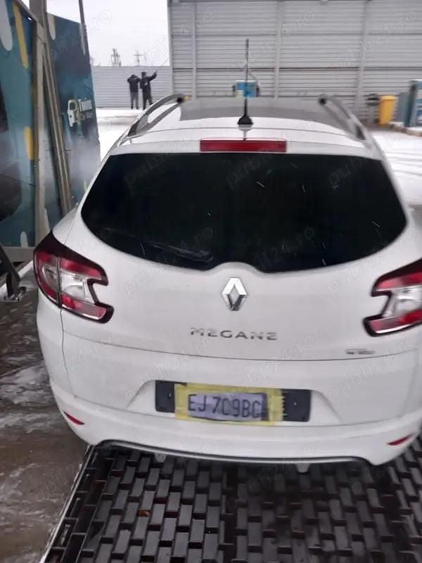 Second-hand Renault 15 110 CP (80 kW) 2011 Coupe