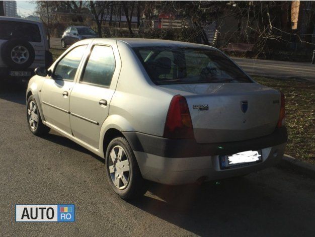 Gri Utilizat 2004 Dacia Logan Berlinǎ | 1.900 EUR (Preț OK) - Imagine 1/4