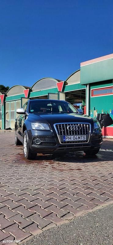 Culoarenegru Utilizat 2009 Audi Q5 SUV | 10.000 EUR (Puțin scump) - Imagine 1/4