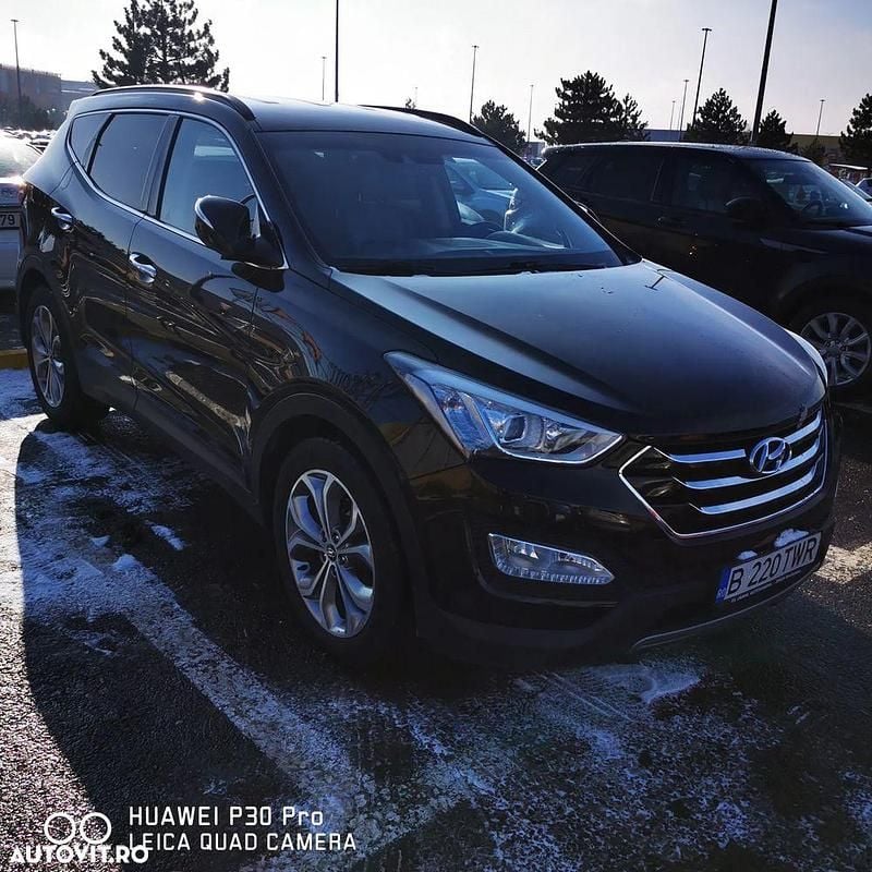 Culoarenegru Utilizat 2013 Hyundai Santa Fe Premium SUV | 12.500 EUR (Scump) - Imagine 1/4